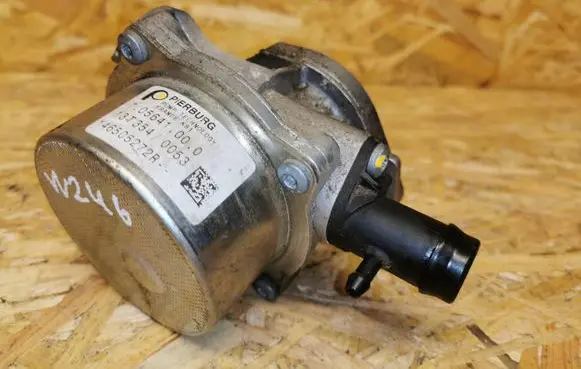 Mercedes-Benz B W246 W242 Vacuum pump 146505272R 13T3540053 705641000