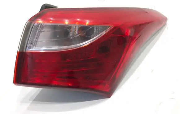 Hyundai i30 Rear/tail lights 92402A62