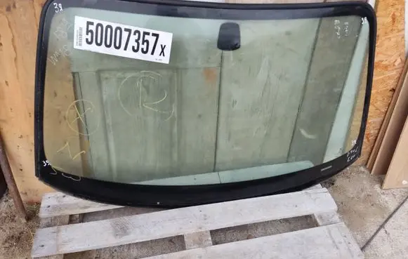 BMW 1 E81 E87 Front windscreen/windshield window 43R001566