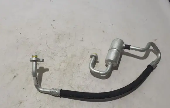 Volvo C40 Air conditioning (A/C) pipe/hose 32289937