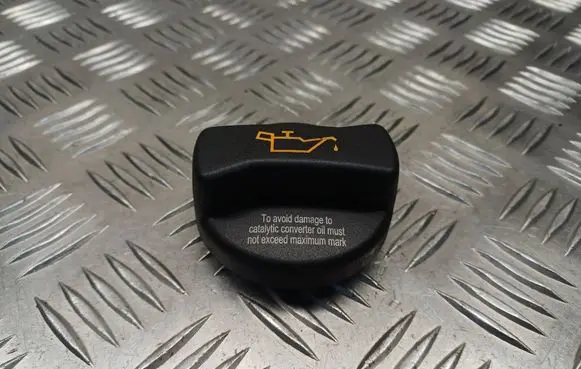 Audi A6 S6 C5 4B Oil filler cap 026103485K