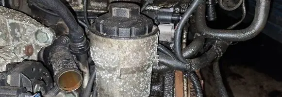 Audi A2 Oil filter cover 