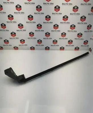 BMW 1 F20 F21 Rubber seal front coupe door 7267905
