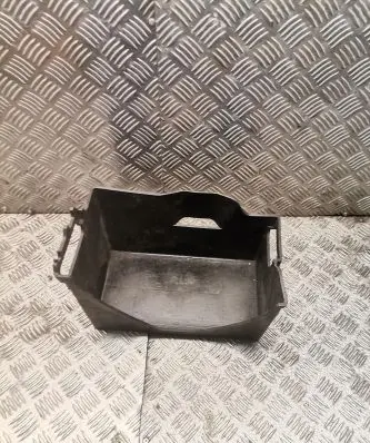 Mitsubishi Pajero Battery box tray mr411561