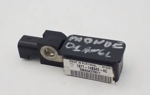Ford Mondeo Mk III Airbag deployment crash/impact sensor 1S7T14B342AC 23BB0A270611
