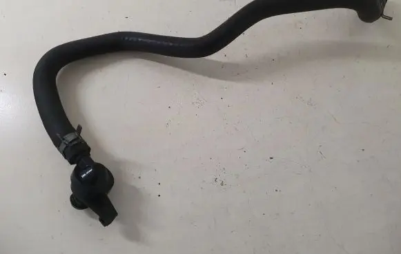 Toyota Avensis T270 Vacuum line/pipe/hose