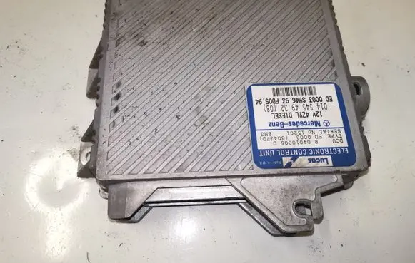 Mercedes-Benz C W202 Engine control unit/module 0145454932