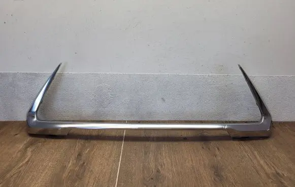 Lexus UX Front bumper upper radiator grill 53122-76060