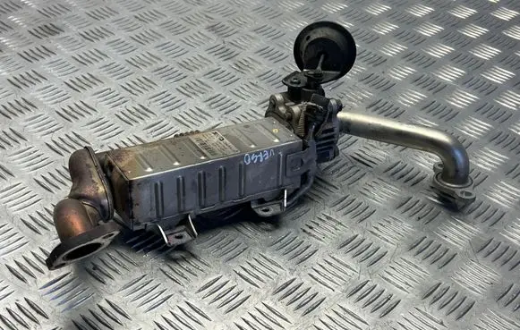 Toyota Verso EGR valve cooler 256010R020 13064130000 YA20266047
