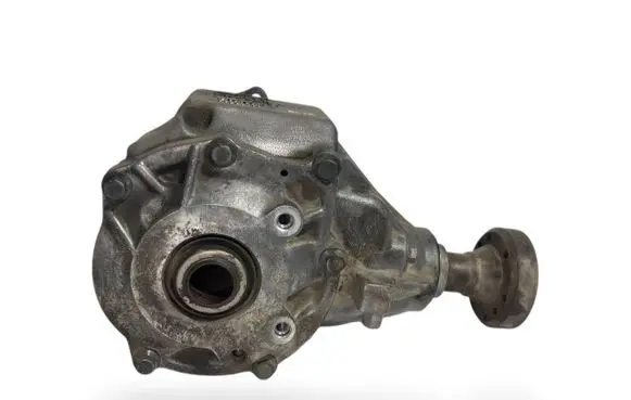 Gearbox transfer box case