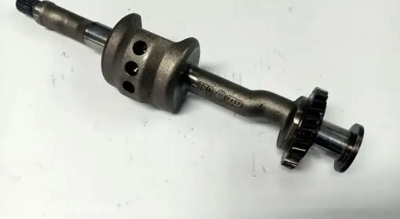 Volkswagen Phaeton Oil pump balance shaft 