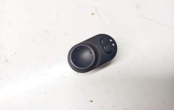 Saab 9-5 Wing mirror switch 5241211