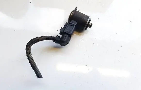 Audi A4 S4 B8 8K Fuel pressure sensor 4d0971992 02199023