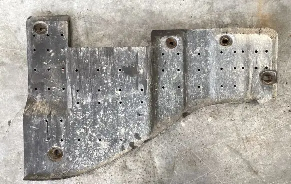 KIA Ceed Engine splash shield/under tray 841781H000