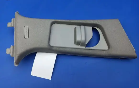 Mercedes-Benz C W204 (B) pillar trim (top) A2046902426 A2048600230