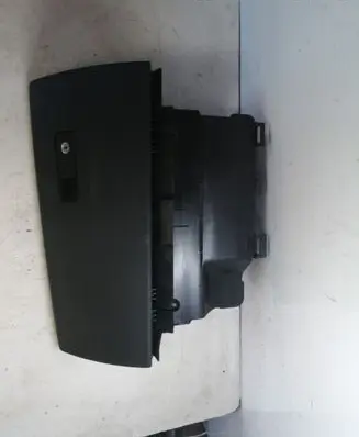 Volvo S80 Glove box 39996886
