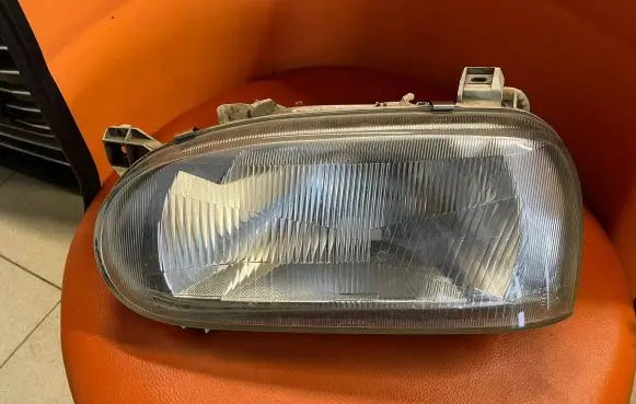 Volkswagen Golf III Headlight/headlamp 1H6941017AN