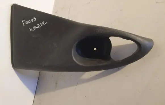 Ford Focus Front door window switch trim 98ABA266A21