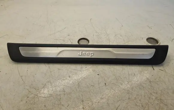 Jeep Grand Cherokee Front sill trim cover 1NC81DX9AB