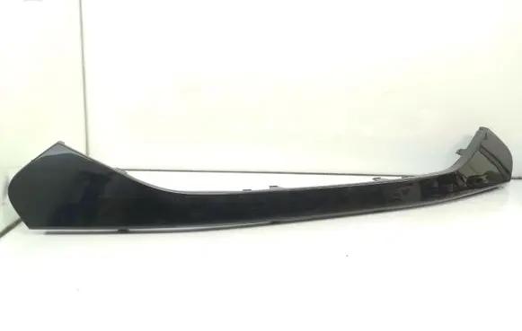 Front bumper splitter molding