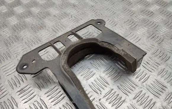 Audi A4 Allroad Other front suspension part 8K0863187
