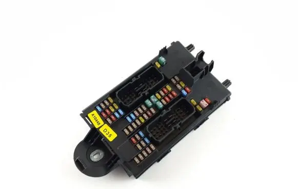 Volvo XC90 Fuse box set 32209198
