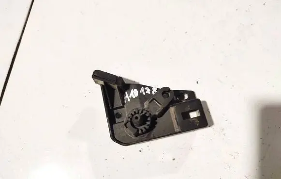 Volkswagen Touran I Engine bonnet (hood) release handle 1T1823633B