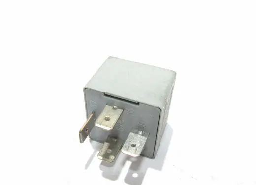 Volkswagen PASSAT CC Other relay 141951253B