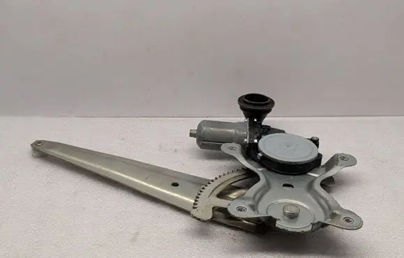 Toyota RAV 4 (XA30) Rear door window regulator with motor 8572035140 2621002340