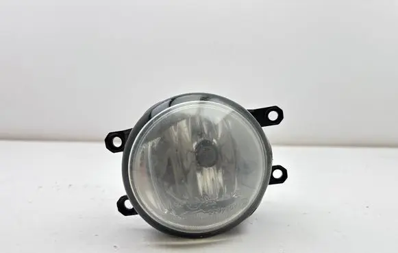 Lexus CT 200H Front fog light 812100W050 89206921 07M32