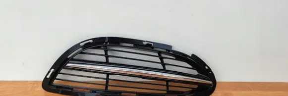Mercedes-Benz S W222 Front bumper lower grill A2228850324