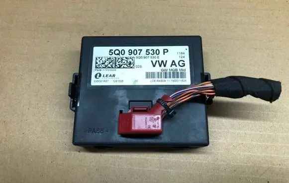 Seat Leon (5F) Gateway control module 5Q0907530P 535091R87 5Q0907530E