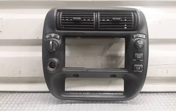 Ford Explorer Dash center air vent grill F67B7804302DW