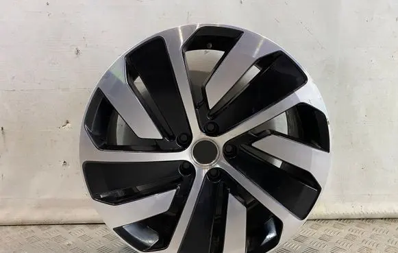 R19 alloy rim