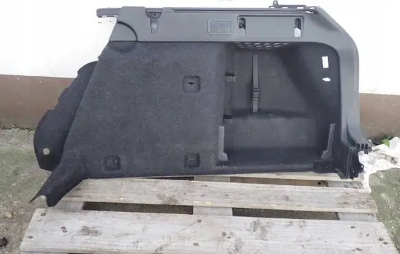 Skoda Octavia Mk3 (5E) Trunk/boot side trim panel 5E9867428AR