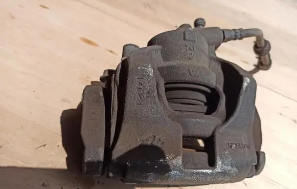 Volvo S80 Front brake caliper