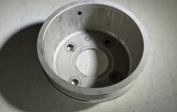 Crankshaft pulley