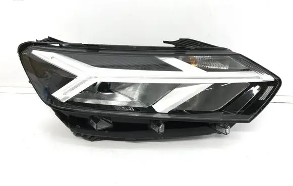 Dacia Sandero Headlight/headlamp 260107920R 20250321 0024362301