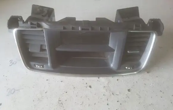 Peugeot 508 Dash center air vent grill 9676198280