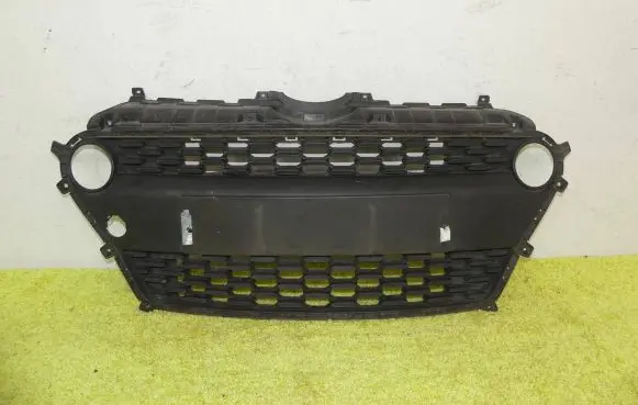 Hyundai i10 Front bumper upper radiator grill 86569-b9500