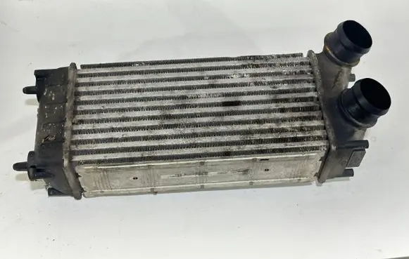 Peugeot 3008 I Intercooler radiator 9684212480