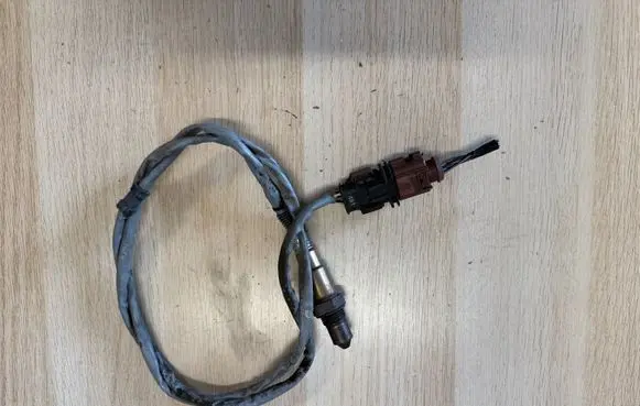 Skoda Octavia Mk3 (5E) Lambda probe sensor 03L906262R