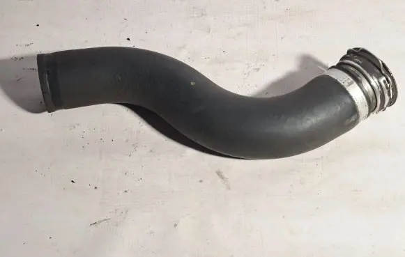 Toyota Corolla Verso E121 Intercooler hose/pipe 32ACM060627