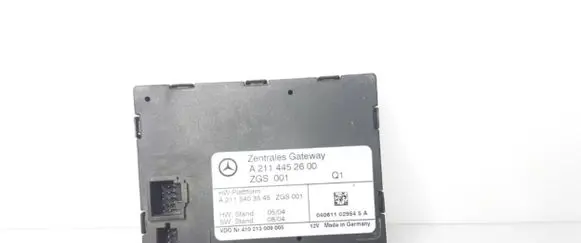 Mercedes-Benz E W211 Gateway control module A2114452600