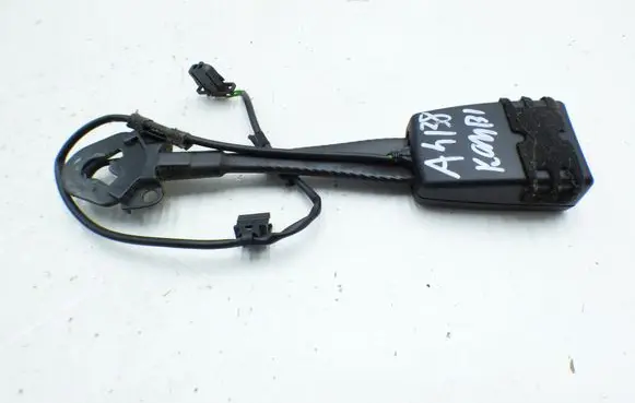 Audi A4 S4 B8 8K Front seatbelt buckle 8K0857755D