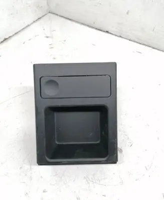 Ashtray (front)
