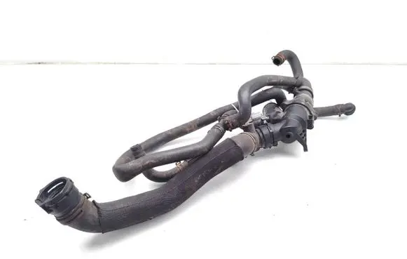 Land Rover Discovery 4 - LR4 Engine coolant pipe/hose 8W938A587BA