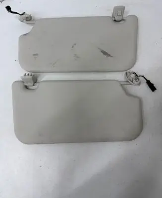 Ford Focus Sun visor