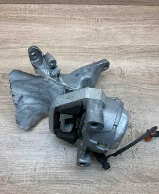 Audi A8 S8 D4 4H Engine mounting bracket 4H0199307AC 4G0199381EG