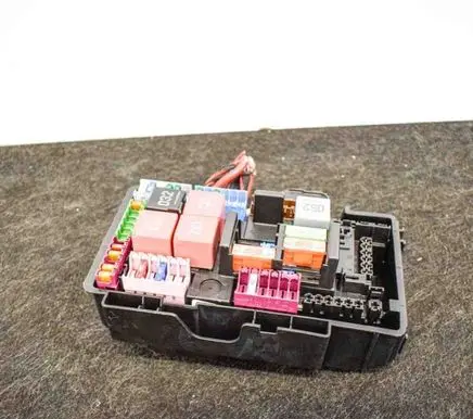 Mercedes-Benz C W205 Fuse box set